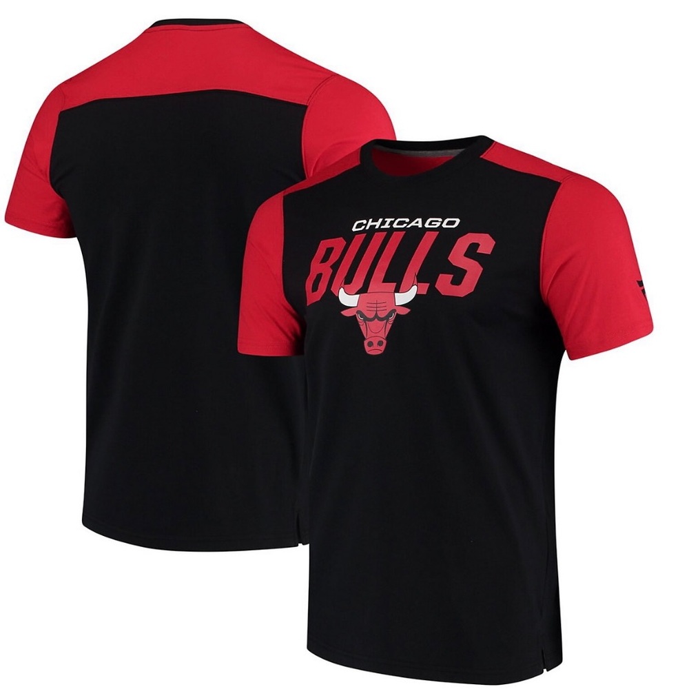 Fanatics branded Chicago bull iconic T-shirt, new without tags